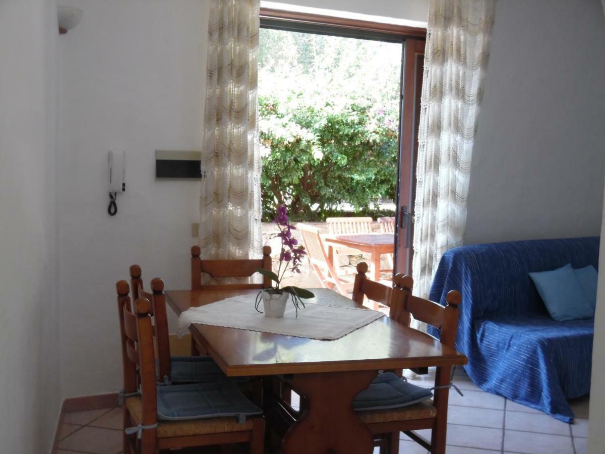 Villa Maestrale ออลเบีย ภายนอก รูปภาพ
